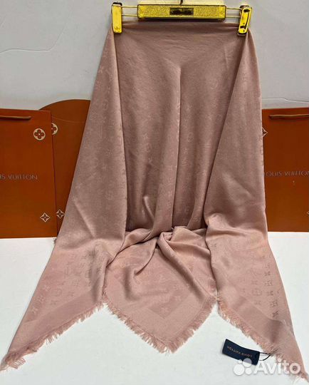 Платок Louis Vuitton