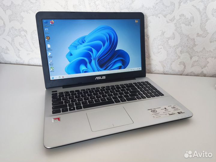 Мощный ноутбук Asus R556(4ядра/8gb/SSD)