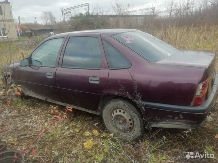 Запчасти б/у Opel Vectra A седан 1.8 i KAT (C18NZ)