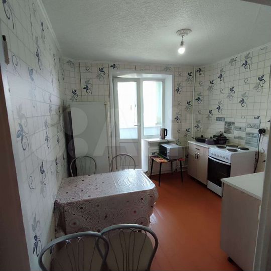 2-к. квартира, 53 м², 3/5 эт.