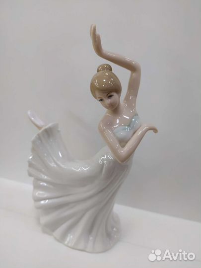 Балерина фарфор