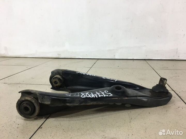 Рычаг передний правый Лада