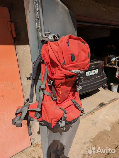 Рюкзак Tatonka Tana 60 red