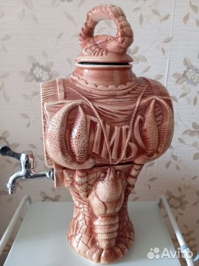 Декоративный, керамический бочонок для пива