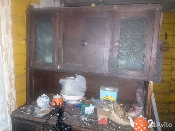 Старинная антикварная мебель