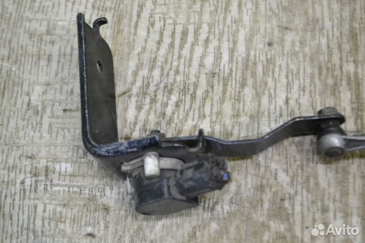 Датчик положения кузова задний Мазда 6 2006-2012