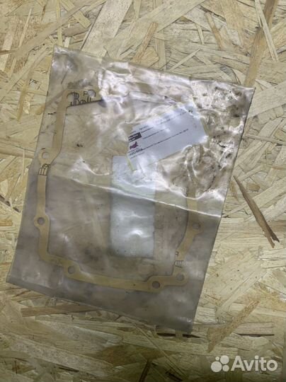 Прокладка МКПП mercedes w123 w124 w201