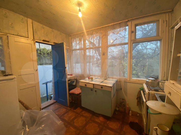 Дом 32 м² на участке 5 сот.