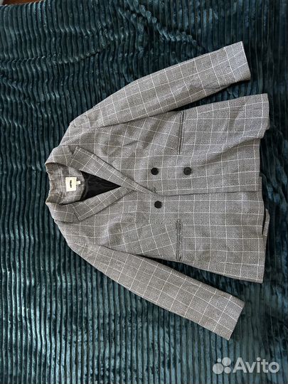 Одежда женская 46-48