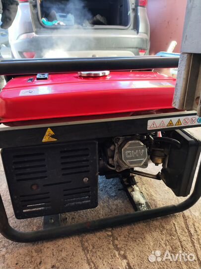 Генератор бензиновый бу 2 кВт