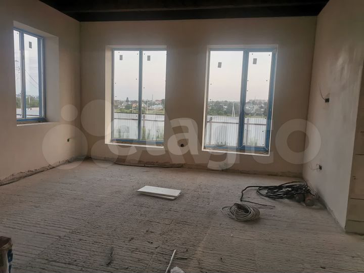 Дом 100 м² на участке 6 сот.