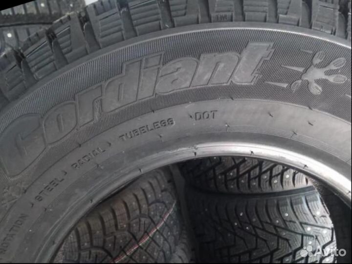 Cordiant Snow Cross 2 175/70 R13 82T