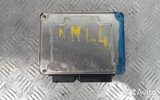 Блок управления двс volkswagen passat B5 (NML04PC0