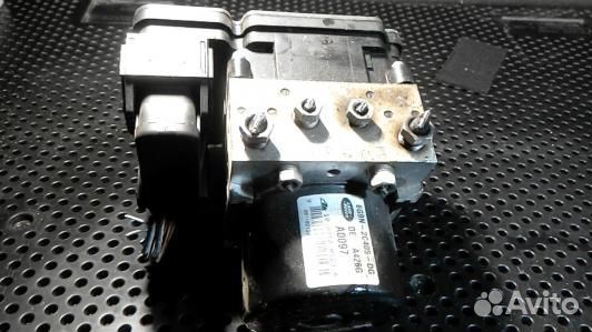 Блок ABS land rover freelander 2 (73X17KW01)