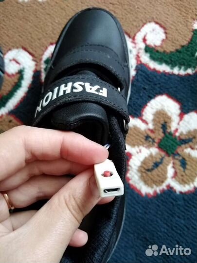 Кроссовки-ролики