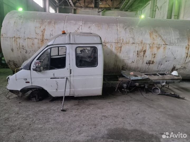 ГАЗ ГАЗель 3302 2.9 МТ, 2017, битый, 100 000 км