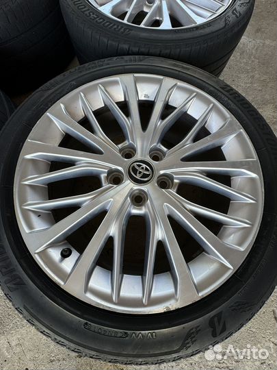 Колесa от камри 70 235/45/18