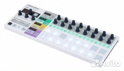Arturia BeatStep Pro новый