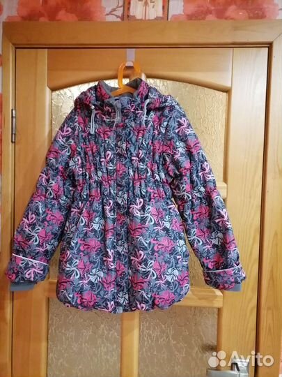 Куртка демисезонная для девочки 146