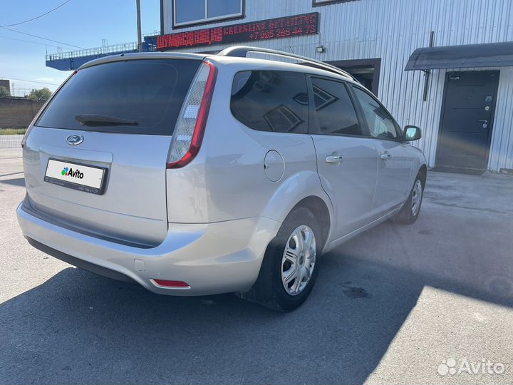 Ford Focus 2.0 AT, 2010, 153 117 км