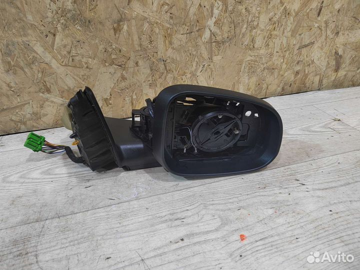 Зеркало правое Volvo S80 2