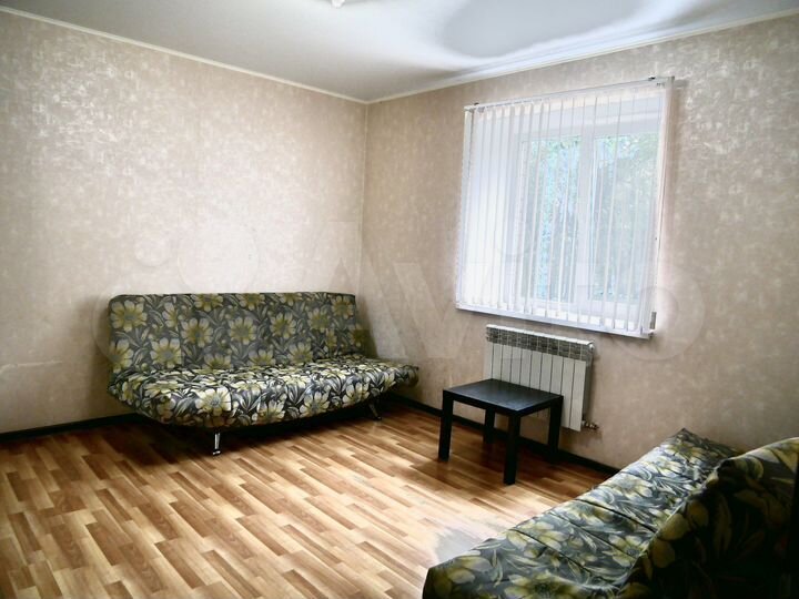 2-к. квартира, 53 м², 2/4 эт.