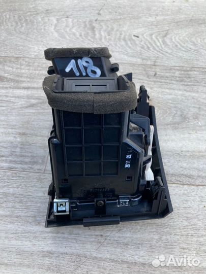 Дефлектор воздушный передний левый Chevrolet