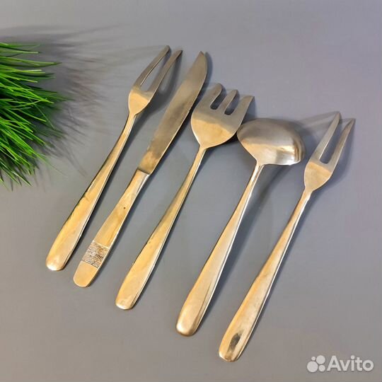 Сервировочный набор для подачи блюд. Латунь. Тайла