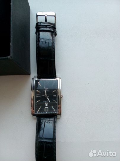 Часы и браслеты