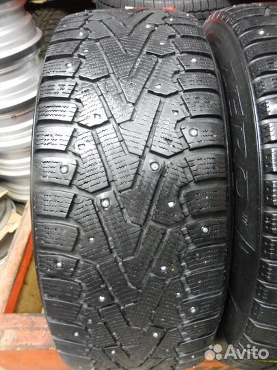 Pirelli Ice Zero 235/55 R18