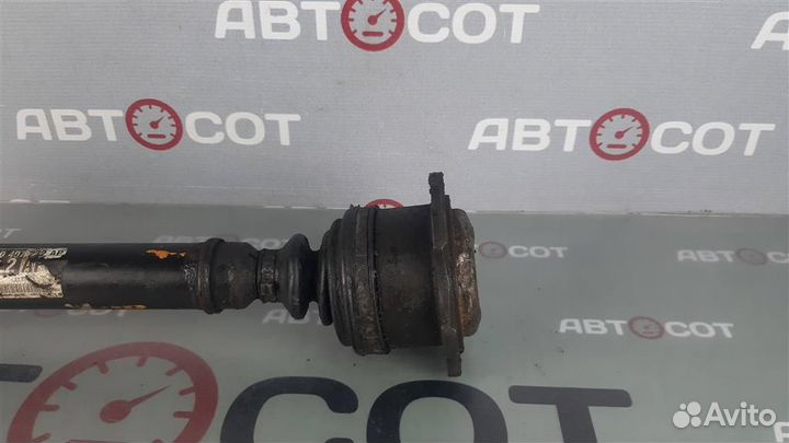 Привод в сборе передний правый Audi A6 (C5) 1997