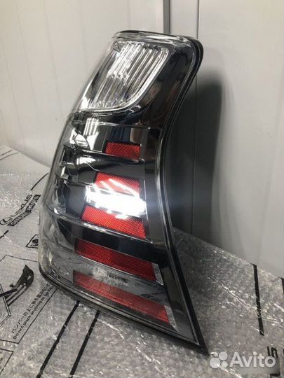 Фонарь задний правый Lexus Gx 460 2013-2019
