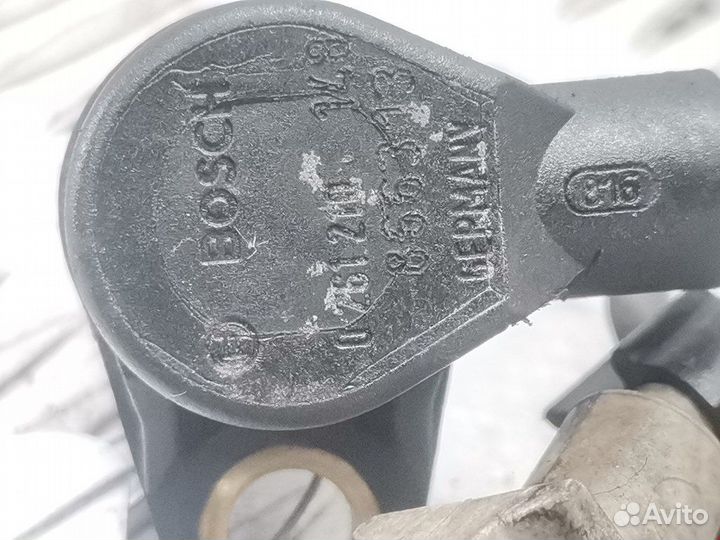 Датчик коленвала для Volkswagen Golf 4 06A906433C