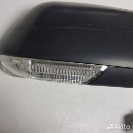 Зеркало заднего вида правое Skoda Octavia