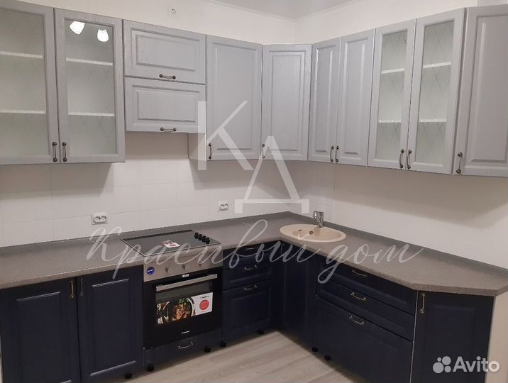 Новый кухонный гарнитур в наличии