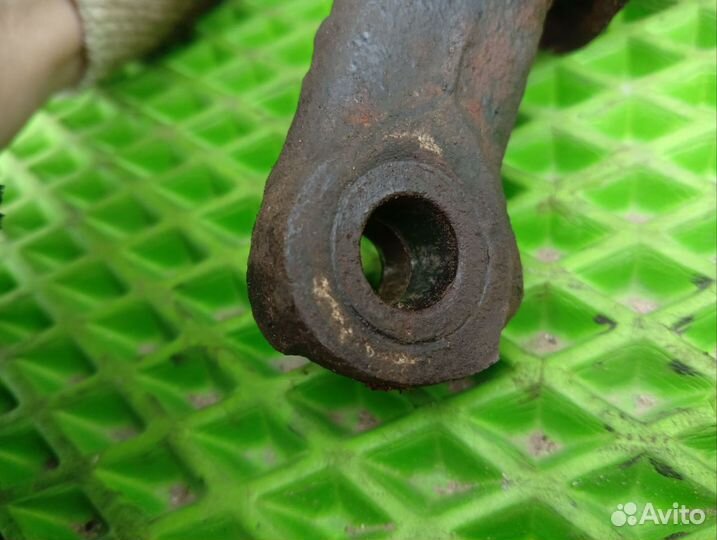 Ступица передняя правая Fiat Brava1