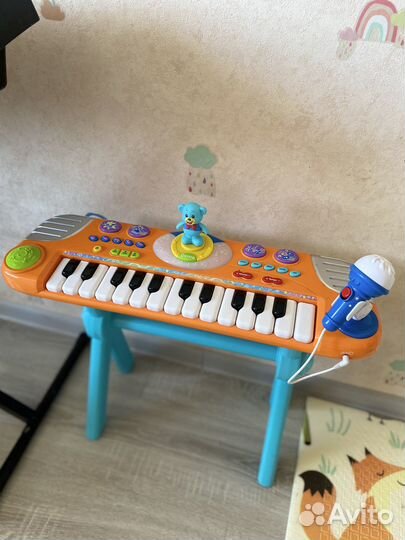 Детское музыкальное пианино