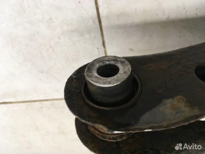 Рычаг задний нижний FX (S50) 2003-2007