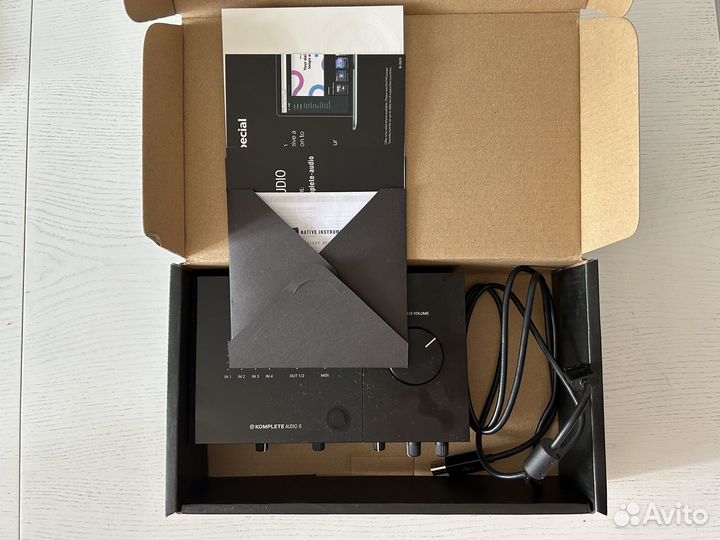 Native Instruments Komplete Audio 6 MK2