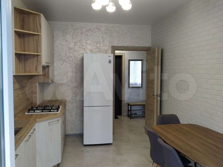 1-к. квартира, 40 м², 4/9 эт.