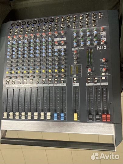 Микшерный пульт Allen&Heath PA12