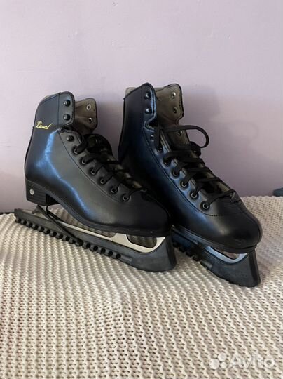 Коньки фигурные laval