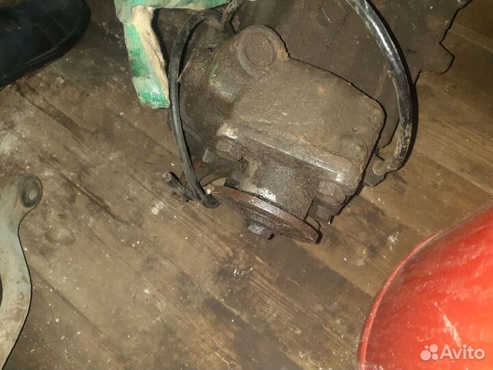 МКПП 711113 с отбором мощности для мерседес Т1