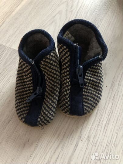 Детская обувь