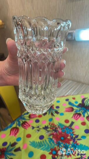 Ваза хрустальная под цветы