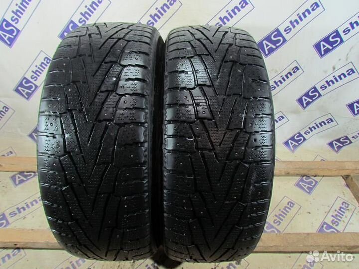 Roadstone Winguard WinSpike SUV 235/55 R18 92N