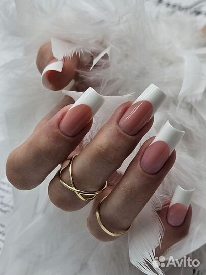 Наращивание ногтей- 