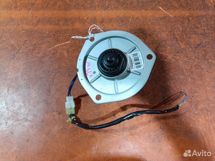 Моторчик печки Mitsubishi Pajero V75W