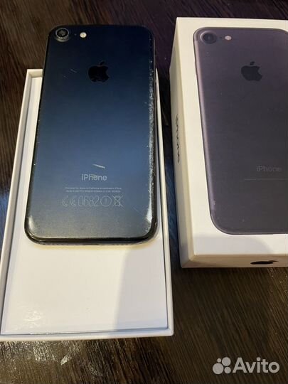 iPhone 7, 32 ГБ