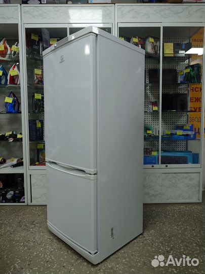 Холодильник новый
